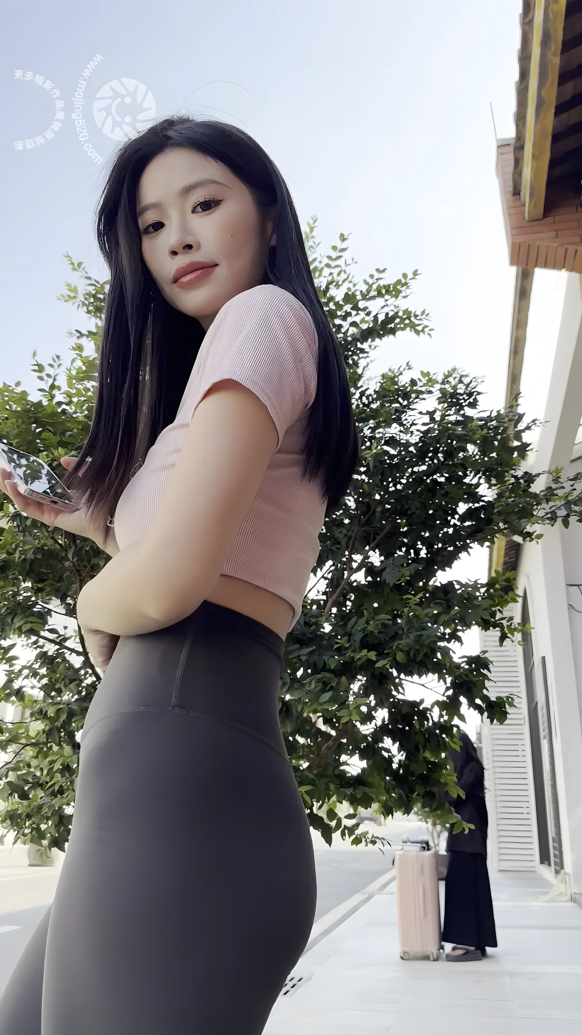41350124.webp
