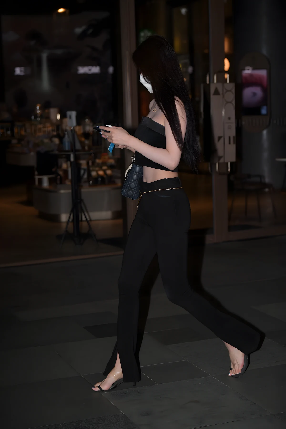 0010.webp