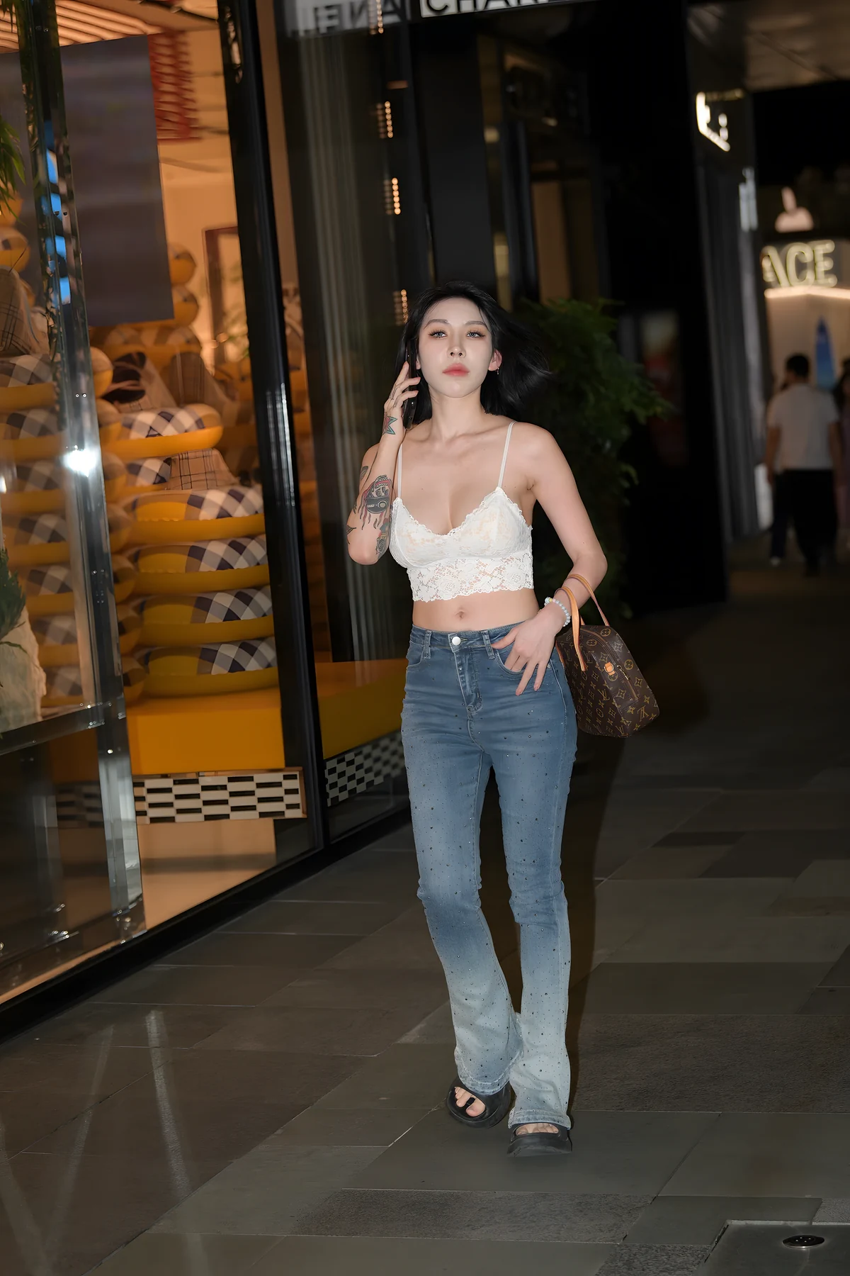 0009.webp