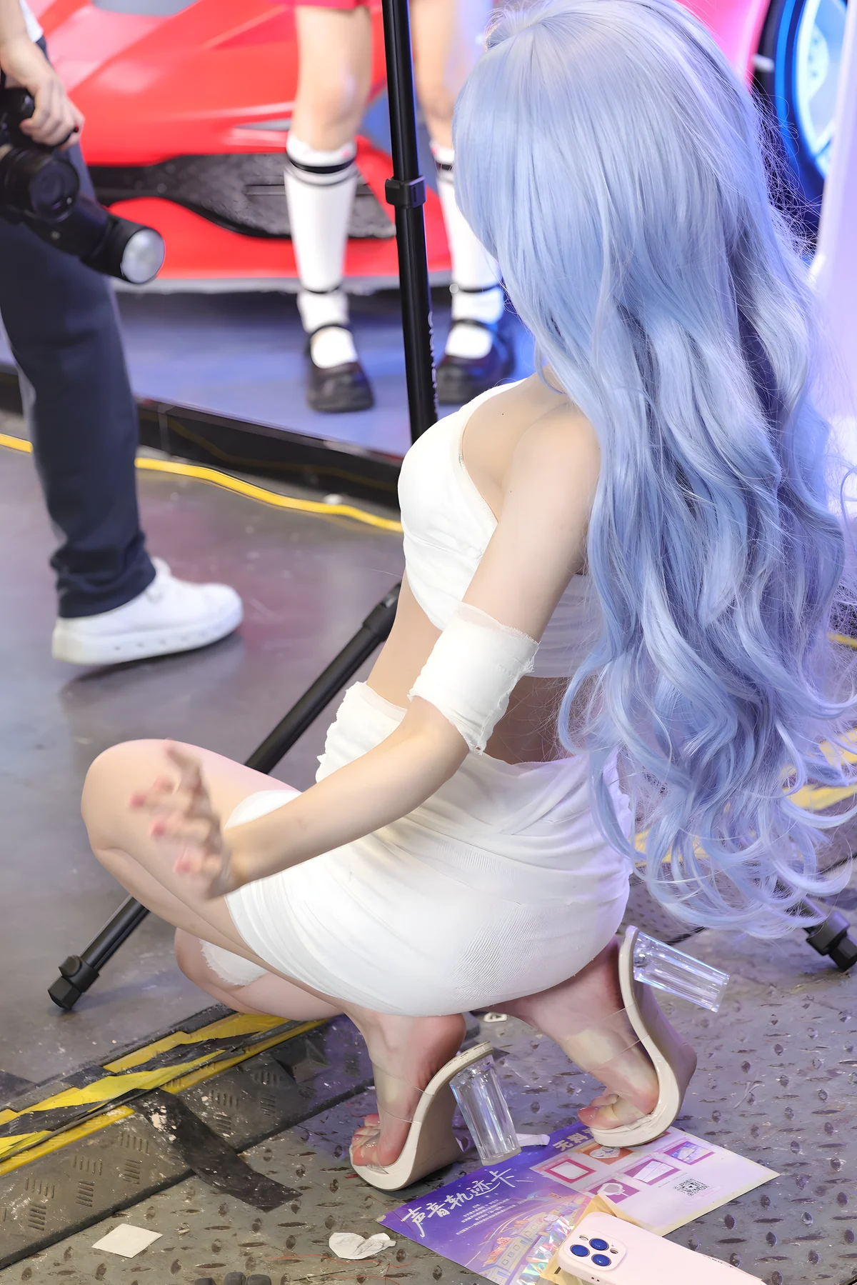 白色套装裙J9378