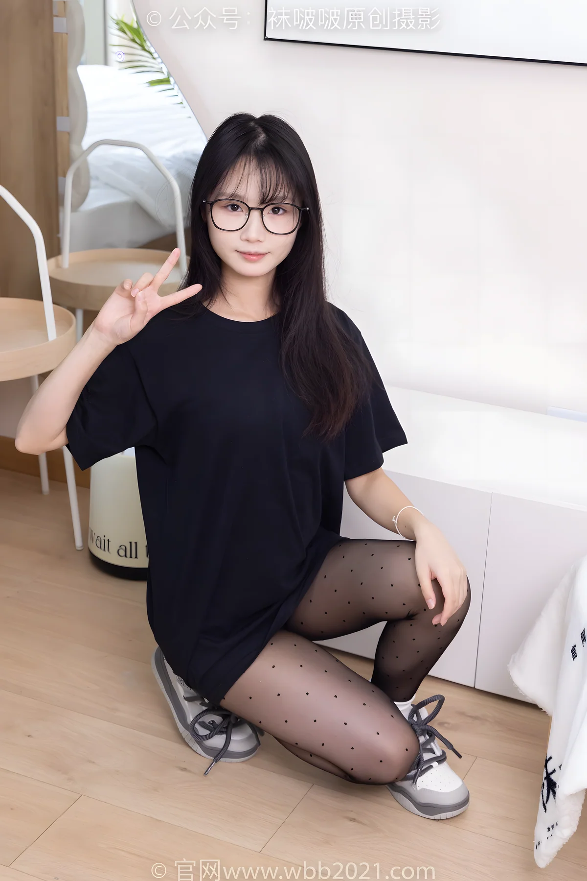 袜啵啵–套图视频合集NO.401-450