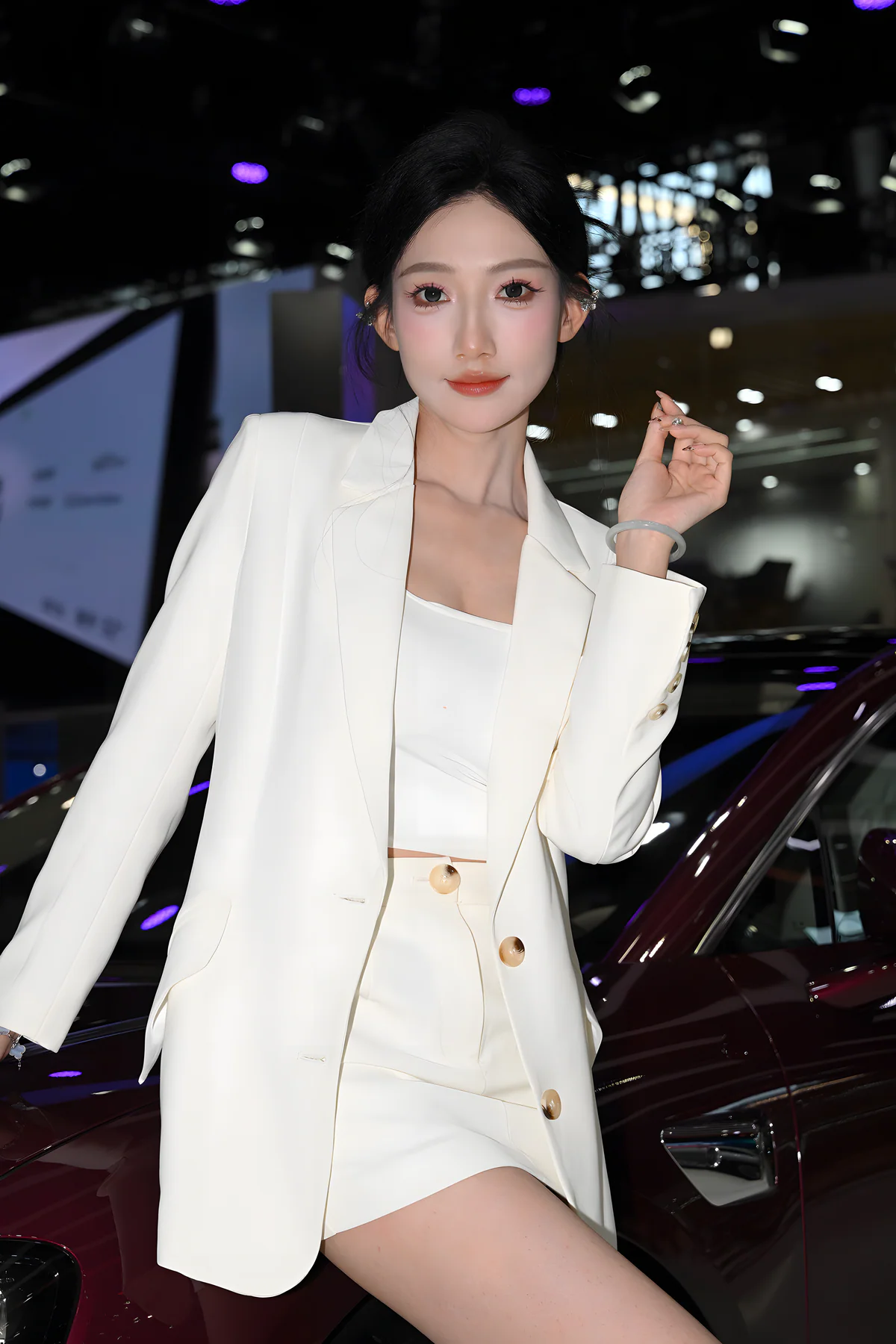 大白腿大瑞瑞J9903