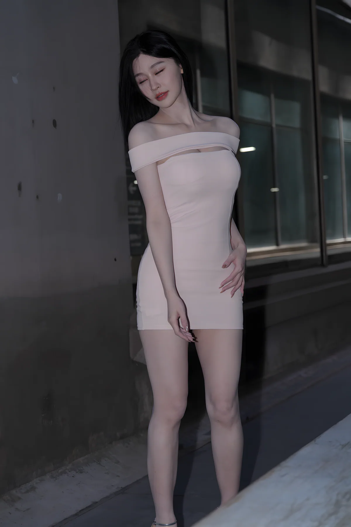 甜美气质周幼琳J9986